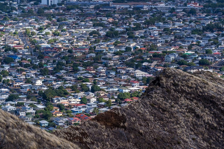 Australia Vastly Outspends China on Pacific Aid, But Beijing Still Wins the Visibility Game