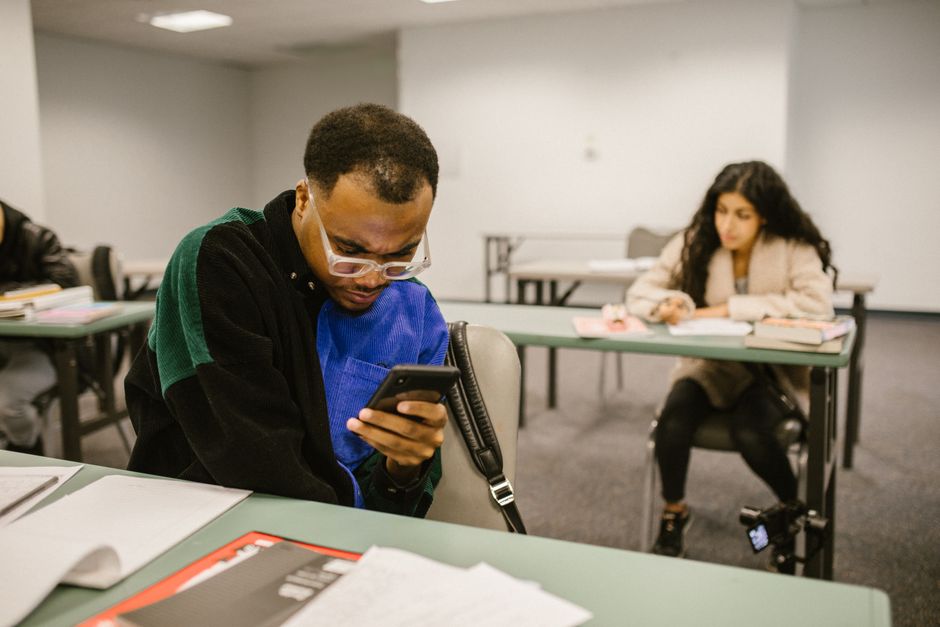 HSC Cheating Surges Past 1,000 Cases as AI and Wireless Earbuds Fuel Exam Misconduct