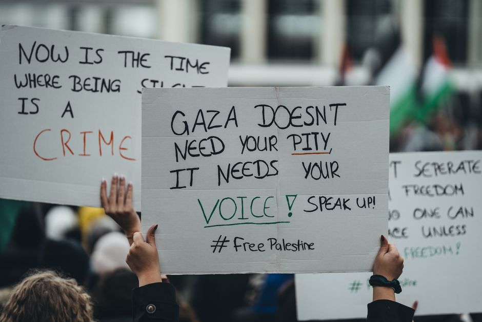 Israel Rejects Trump's 15-Point Gaza Peace Plan Over Weapons and Withdrawal Dispute