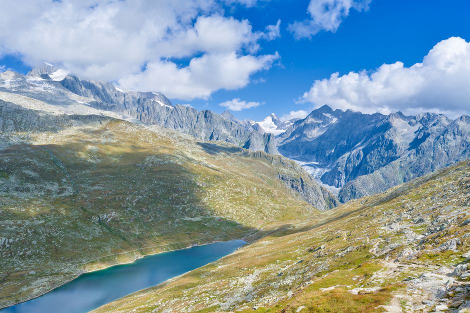 Melted Swiss Glacier Reveals Bodies of Two Belgian Hikers Missing Since 1992