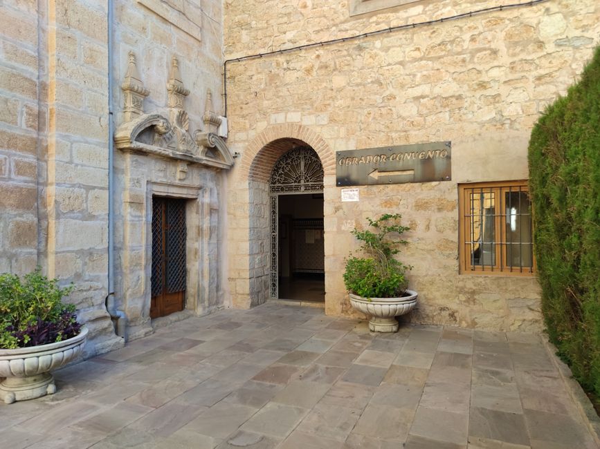 Explore the historic convent entrance in Jaén, showcasing classic stone architecture.